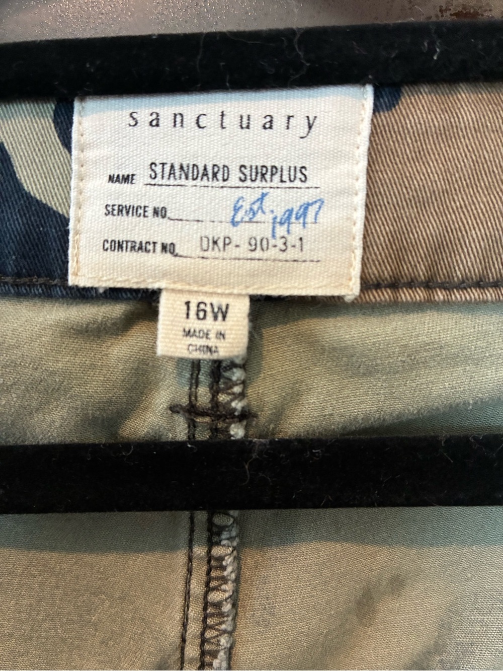 Sanctuary women’s Camo Cargo Pants - Blue, Brown, Tan - Picture 3 of 4